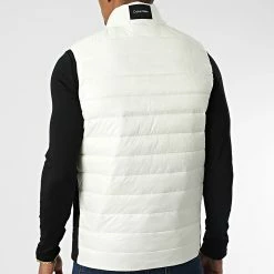 Les meilleures critiques de ⭐ Doudoune Sans Manches Recycled Side Logo 8292 Beige de Calvin Klein 😉 7 Les meilleures critiques de ⭐ Doudoune Sans Manches Recycled Side Logo 8292 Beige de Calvin Klein 😉 -France Calvin Klein Soldes 2024 calvin klein 345238 K10K108292 YAH 20221027T155410 04