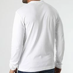 De gros ✔️ Tee 👕 Shirt Manches Longues Micro Logo Interlock 0629 Blanc de Calvin Klein 🔔 -France Calvin Klein Soldes 2024 calvin klein 345288 K10K110629 YAF 20221028T160408 04
