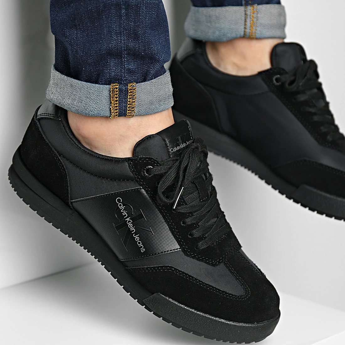 Le moins cher 😍 Baskets Low Profile Lace Up 0512 Black de Calvin Klein 🔔 1 Le moins cher 😍 Baskets Low Profile Lace Up 0512 Black de Calvin Klein 🔔