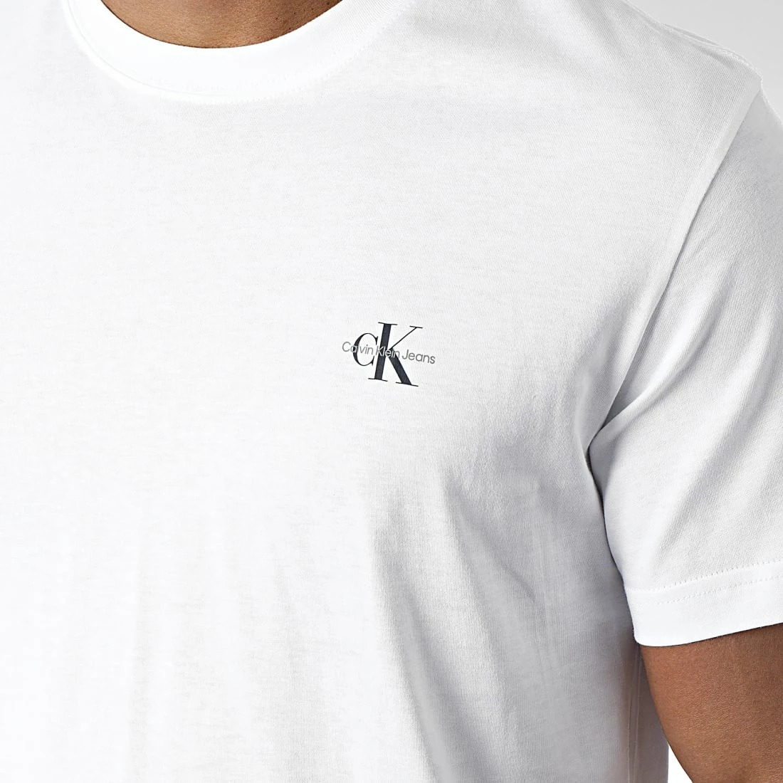 Budget 🔥 Lot De 2 Tee 👚 Shirts Monogram 0199 Camel Blanc de Calvin Klein 🔥 2 Budget 🔥 Lot De 2 Tee 👚 Shirts Monogram 0199 Camel Blanc de Calvin Klein 🔥 – Image 2