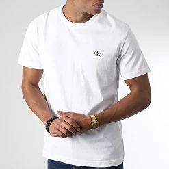 Budget 🔥 Lot De 2 Tee 👚 Shirts Monogram 0199 Camel Blanc de Calvin Klein 🔥 9 Budget 🔥 Lot De 2 Tee 👚 Shirts Monogram 0199 Camel Blanc de Calvin Klein 🔥 -France Calvin Klein Soldes 2024 calvin klein 345373 J30J320199 GVE 20221024T152613 05