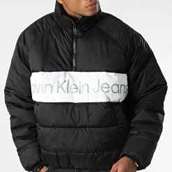 Meilleur prix ✔️ Doudoune 1966 Noir Blanc de Calvin Klein ✔️