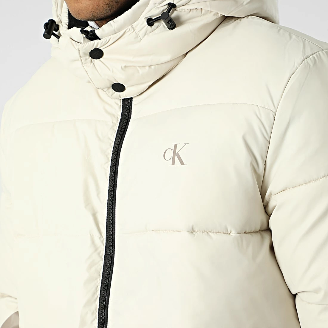 Meilleur prix 🔥 Doudoune Capuche Essential Non Down 9057 Beige de Calvin Klein 🔔 2 Meilleur prix 🔥 Doudoune Capuche Essential Non Down 9057 Beige de Calvin Klein 🔔 – Image 2