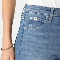 Coupon 💯 Jean Super Skinny Femme 0198 Bleu Denim de Calvin Klein 🛒 -France Calvin Klein Soldes 2024 calvin klein 345659 J20J220198 1A4 20221110T145843 02