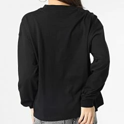 De gros 🎁 Tee 👚 Shirt Manches Longues Femme 0289 Noir de Calvin Klein ✨ -France Calvin Klein Soldes 2024 calvin klein 345675 J20J220289 BEH 20221118T155057 04