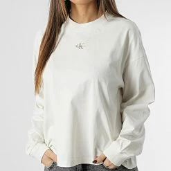 Meilleure affaire ⌛ Tee 👚 Shirt Manches Longues Femme 0289 Beige de Calvin Klein 🧨 -France Calvin Klein Soldes 2024 calvin klein 345678 J20J220289 YBI 20221114T121940 03