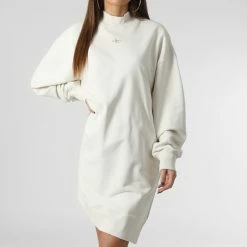 De gros 🛒 Sweat Crewneck Long 0412 Beige de Calvin Klein 💯 6 De gros 🛒 Sweat Crewneck Long 0412 Beige de Calvin Klein 💯 -France Calvin Klein Soldes 2024 calvin klein 345688 J20J220412 YBI 20221121T154417 03