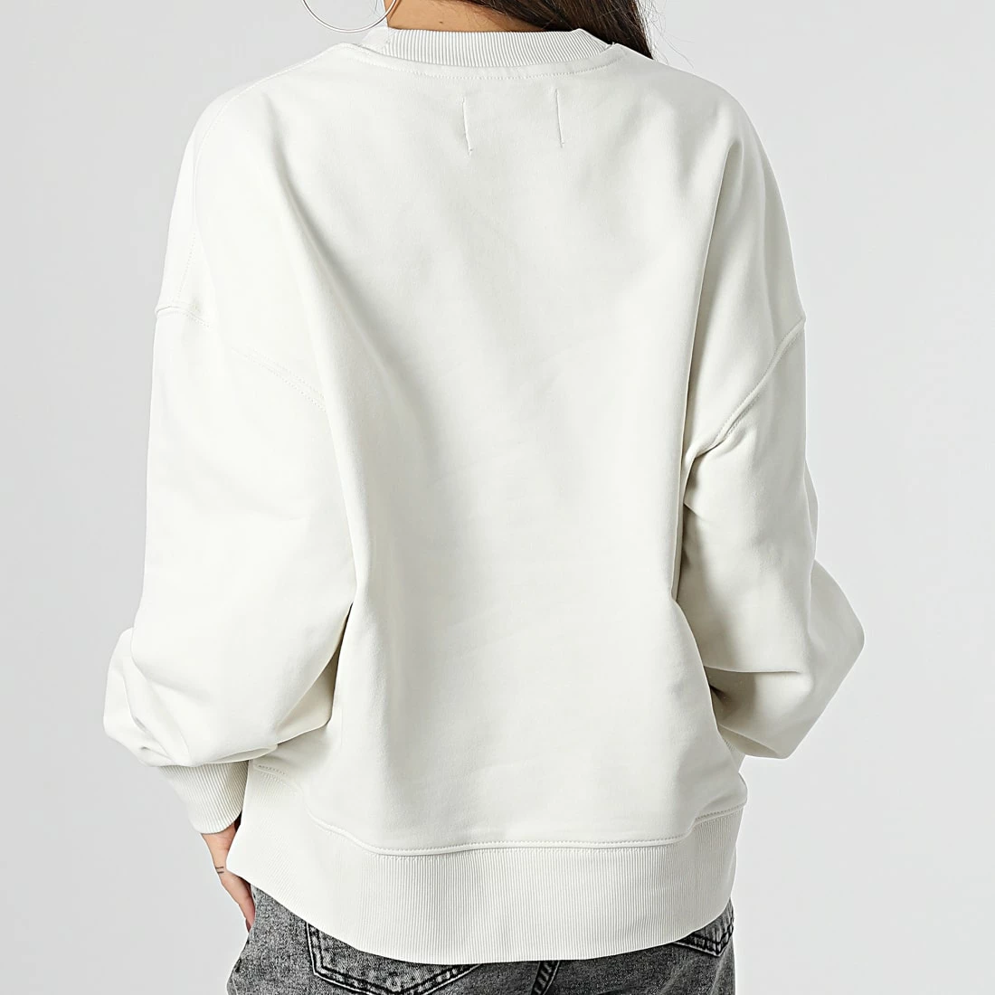 Top 10 ✔️ Sweat Crewneck Femme 0433 Beige de Calvin Klein 🧨 4 Top 10 ✔️ Sweat Crewneck Femme 0433 Beige de Calvin Klein 🧨 – Image 4