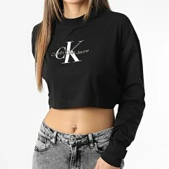 Meilleur prix 🥰 Tee 👚 Shirt Manches Longues Crop Femme 0950 Noir de Calvin Klein ⌛ -France Calvin Klein Soldes 2024 calvin klein 345692 J20J220950 BEH 20221115T155609 03