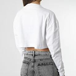 Meilleure affaire ⭐ Tee 👕 Shirt Manches Longues Crop Femme 0950 Blanc de Calvin Klein ✨ 7 Meilleure affaire ⭐ Tee 👕 Shirt Manches Longues Crop Femme 0950 Blanc de Calvin Klein ✨ -France Calvin Klein Soldes 2024 calvin klein 345694 J20J220950 YAF 20221114T121959 04