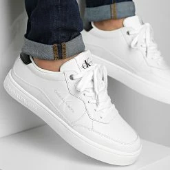 Offres 🥰 Baskets Classic Cupsole 0432 White Black de Calvin Klein 👍