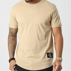 Meilleure vente 😀 Tee 👕 Shirt 5319 Beige de Calvin Klein 🔥 6 Meilleure vente 😀 Tee 👕 Shirt 5319 Beige de Calvin Klein 🔥 -France Calvin Klein Soldes 2024 calvin klein 345704 J30J315319 PF2 20221104T143041 03