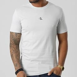 Meilleure vente 👍 Tee 👚 Shirt 2466 Gris de Calvin Klein 🎉 6 Meilleure vente 👍 Tee 👚 Shirt 2466 Gris de Calvin Klein 🎉 -France Calvin Klein Soldes 2024 calvin klein 345716 J30J322466 PSX 20221104T144055 03