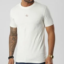 Bon marché ❤️ Tee 👚 Shirt 2466 Beige de Calvin Klein ✨