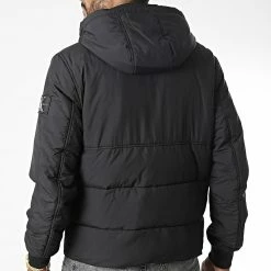 Les meilleures critiques de 😀 Veste Zippée Capuche 2493 Noir de Calvin Klein 🌟 -France Calvin Klein Soldes 2024 calvin klein 346087 J30J322493 BEH 20221031T151648 04