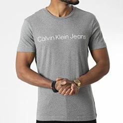 Top 10 👍 Tee 👚 Shirt Institutional 2552 Gris Chiné de Calvin Klein 🤩
