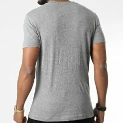 Top 10 👍 Tee 👚 Shirt Institutional 2552 Gris Chiné de Calvin Klein 🤩 -France Calvin Klein Soldes 2024 calvin klein 346151 J30J322552 P2D 20221031T143201 04