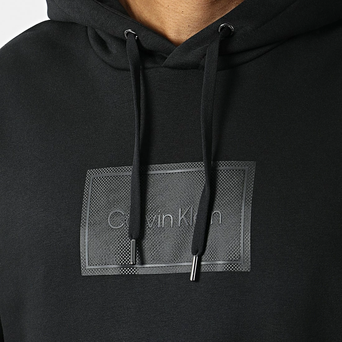 De gros 👏 Sweat Capuche Textured Logo Box 0092 Noir de Calvin Klein 🎁 2 De gros 👏 Sweat Capuche Textured Logo Box 0092 Noir de Calvin Klein 🎁 – Image 2