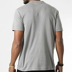 Meilleure affaire 👍 Tee 👚 Shirt Micro Logo Interlock 9894 Gris de Calvin Klein 😀 7 Meilleure affaire 👍 Tee 👚 Shirt Micro Logo Interlock 9894 Gris de Calvin Klein 😀 -France Calvin Klein Soldes 2024 calvin klein 346157 K10K109894 PQ6 20221031T143048 04