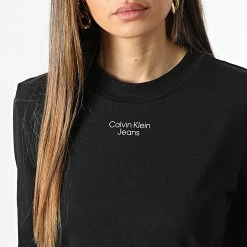 Le moins cher ✨ Robe Tee 👚 Shirt Manches Longues Femme 9853 Noir de Calvin Klein 🔔 -France Calvin Klein Soldes 2024 calvin klein 346357 J20J219853 BEH 20221117T095843 02