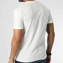 Meilleur prix 🎁 Tee 👕 Shirt Cotton Front Logo 3078 Beige de Calvin Klein 😍 7 Meilleur prix 🎁 Tee 👕 Shirt Cotton Front Logo 3078 Beige de Calvin Klein 😍 -France Calvin Klein Soldes 2024 calvin klein 347038 K10K103078 YAT 20221110T152507 04