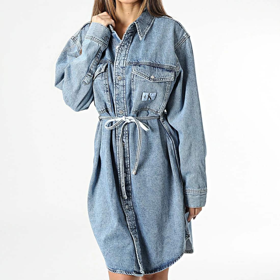 Le moins cher 🛒 Robe Jean Femme Utility 👚 Shirt 👗 Dress Bleu Denim de Calvin Klein 👍 3 Le moins cher 🛒 Robe Jean Femme Utility 👚 Shirt 👗 Dress Bleu Denim de Calvin Klein 👍 – Image 3