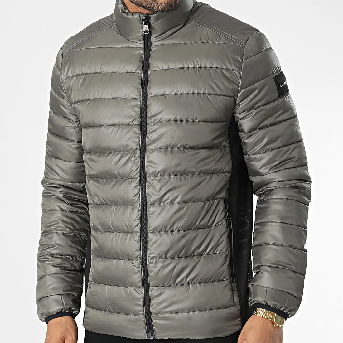 Meilleur prix 😍 Doudoune Recycled Side Logo 8291 Gris Anthracite de Calvin Klein ✨ 1 Meilleur prix 😍 Doudoune Recycled Side Logo 8291 Gris Anthracite de Calvin Klein ✨