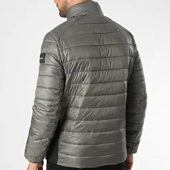 Meilleur prix 😍 Doudoune Recycled Side Logo 8291 Gris Anthracite de Calvin Klein ✨ 7 Meilleur prix 😍 Doudoune Recycled Side Logo 8291 Gris Anthracite de Calvin Klein ✨ -France Calvin Klein Soldes 2024 calvin klein 347112 K10K108291 PCS 20221110T155838 04