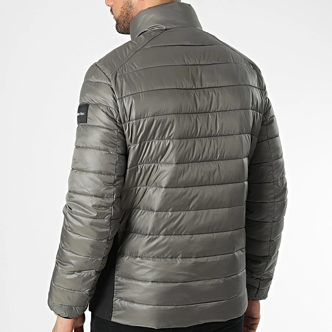 Meilleur prix 😍 Doudoune Recycled Side Logo 8291 Gris Anthracite de Calvin Klein ✨ 4 Meilleur prix 😍 Doudoune Recycled Side Logo 8291 Gris Anthracite de Calvin Klein ✨ – Image 4