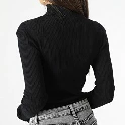 Remise 😉 Pull Femme Stacked Logo 0439 Noir de Calvin Klein 🛒 -France Calvin Klein Soldes 2024 calvin klein 347417 J20J220439 BEH 20221114T155519 04