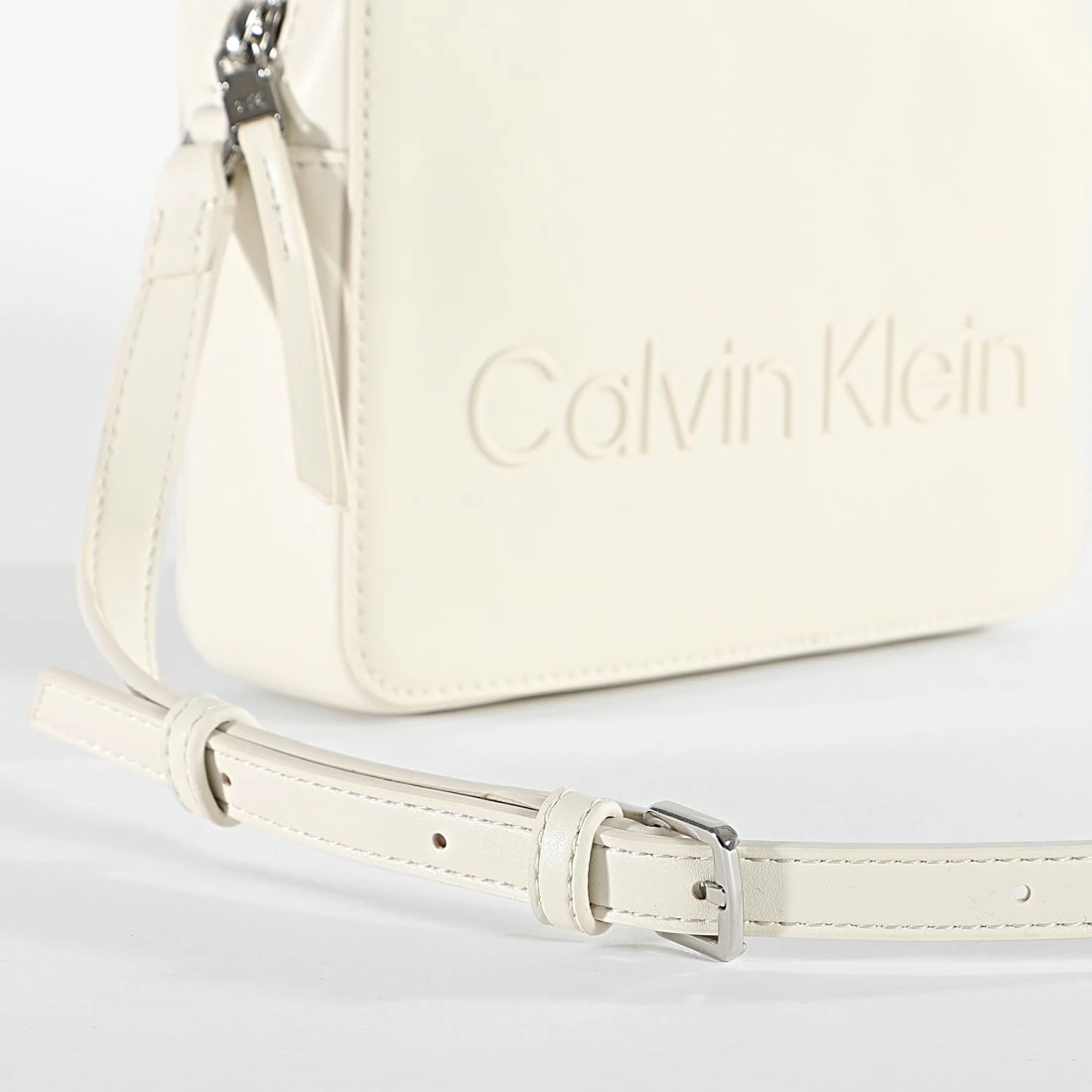Coupon 🔥 Sac A Main Femme CK Set 0180 Beige de Calvin Klein 🥰 2 Coupon 🔥 Sac A Main Femme CK Set 0180 Beige de Calvin Klein 🥰 – Image 2