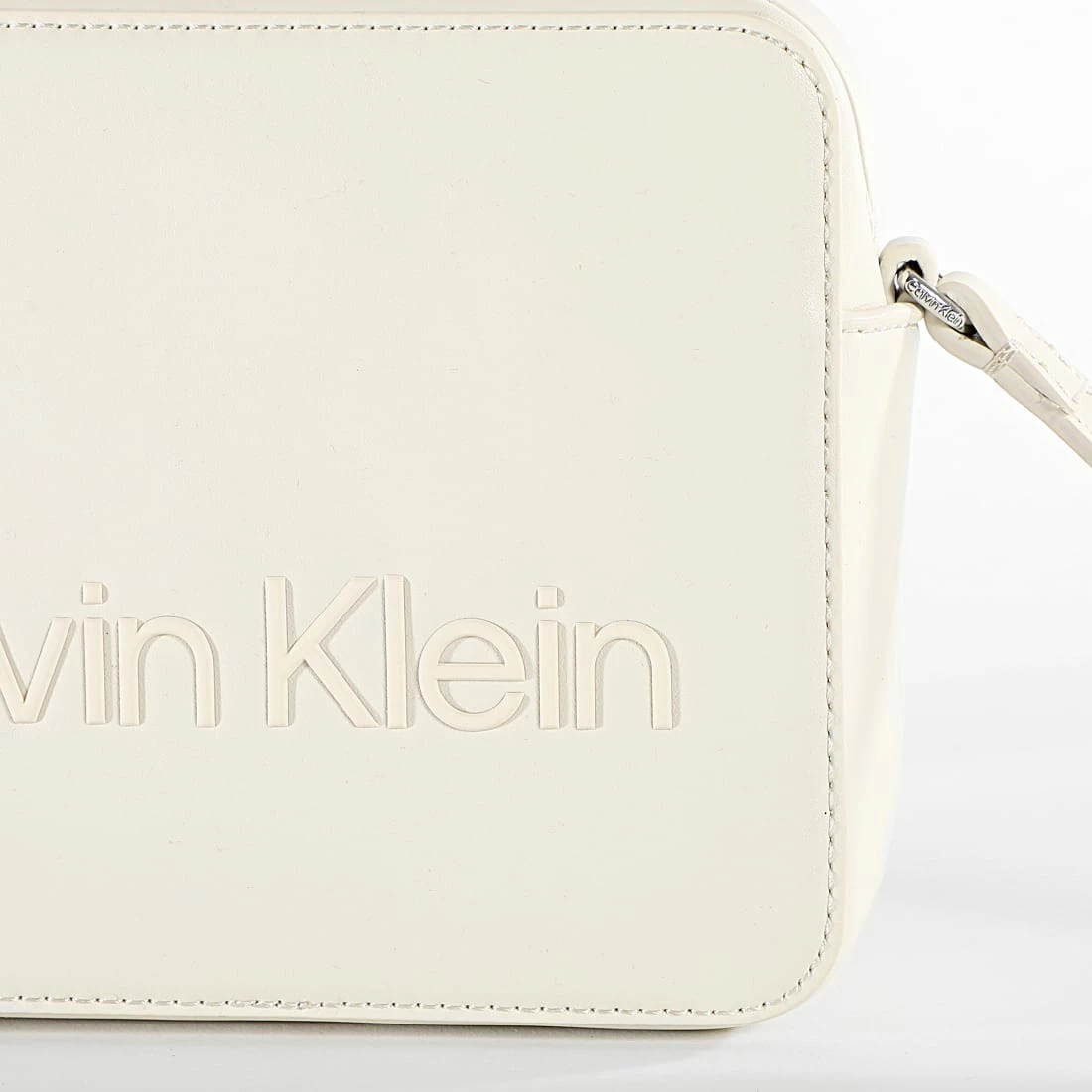 Coupon 🔥 Sac A Main Femme CK Set 0180 Beige de Calvin Klein 🥰 3 Coupon 🔥 Sac A Main Femme CK Set 0180 Beige de Calvin Klein 🥰 – Image 3
