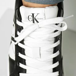 Top 10 🌟 Baskets Classic Cupsole R Leather 0569 White Ivory de Calvin Klein 😉 -France Calvin Klein Soldes 2024 calvin klein 347512 YM0YM00569 00T 20221111T154411 03