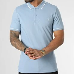 Bon marché ⭐ Polo Manches Courtes Tipping Slim 5603 Bleu Clair de Calvin Klein ❤️ 6 Bon marché ⭐ Polo Manches Courtes Tipping Slim 5603 Bleu Clair de Calvin Klein ❤️ -France Calvin Klein Soldes 2024 calvin klein 347742 J30J315603 DAR 20221118T150728 03