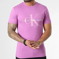 Grosses soldes 😉 Tee 👕 Shirt 0806 Violet de Calvin Klein 🎉 6 Grosses soldes 😉 Tee 👕 Shirt 0806 Violet de Calvin Klein 🎉 -France Calvin Klein Soldes 2024 calvin klein 347752 J30J320806 VDR 20221118T150248 03