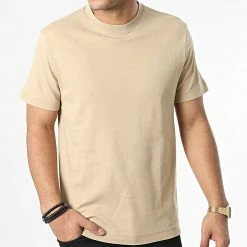 Vente flash ✨ Tee 👕 Shirt Micro Logo Interlock 9894 Sable de Calvin Klein 👍 6 Vente flash ✨ Tee 👕 Shirt Micro Logo Interlock 9894 Sable de Calvin Klein 👍 -France Calvin Klein Soldes 2024 calvin klein 347979 K10K109894 PF2 20221114T135035 03