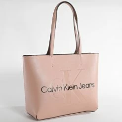 Vente flash 🎉 Sac A Main Femme Sculpted Shopper 7464 Rose de Calvin Klein ✔️