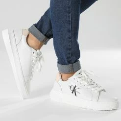 Offres 🤩 Baskets Femme Chunky Cupsole Monologo 0823 White Peach de Calvin Klein 👏 -France Calvin Klein Soldes 2024 calvin klein 348168 YW0YW00823 02T 20221115T140527 03