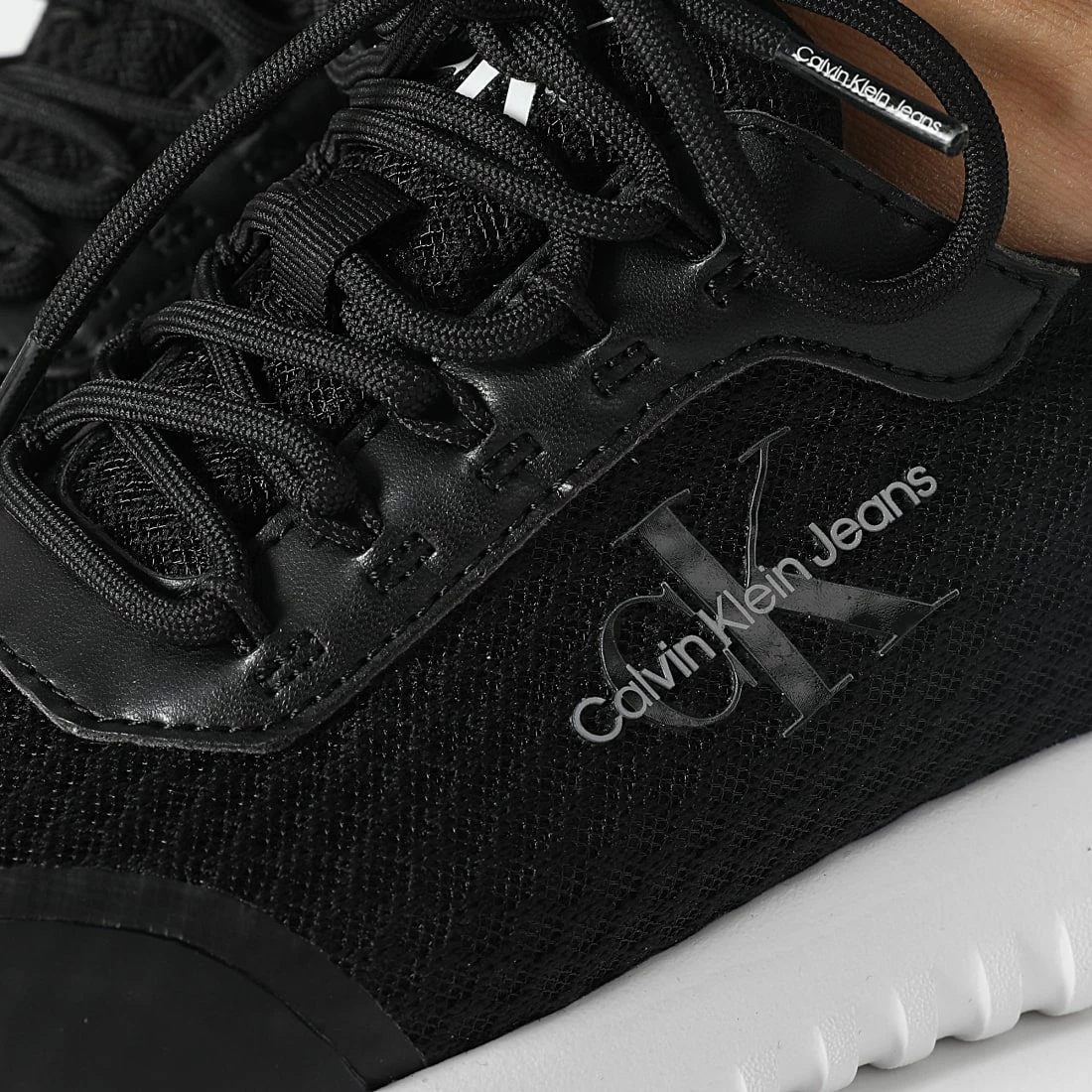 Les meilleures critiques de 😍 Baskets Femme EVA Runner Monologo 0855 Black de Calvin Klein 💯 2 Les meilleures critiques de 😍 Baskets Femme EVA Runner Monologo 0855 Black de Calvin Klein 💯 – Image 2
