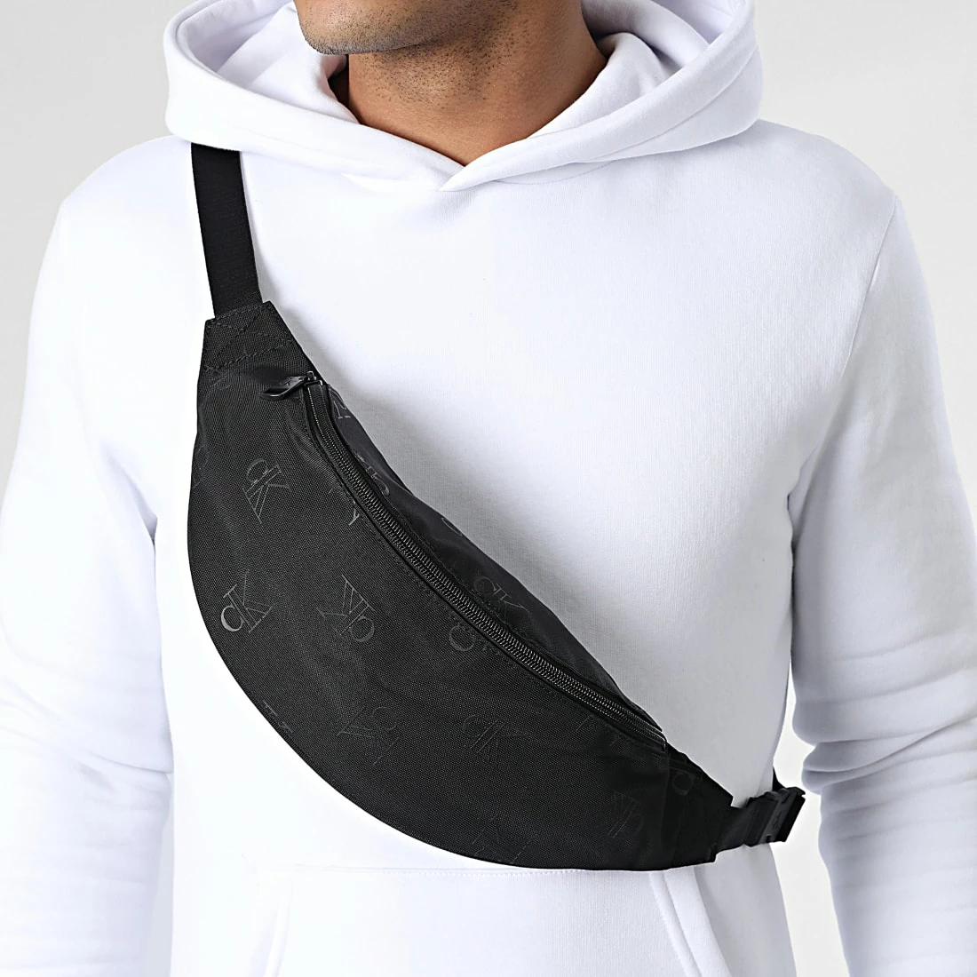 Coupon 🥰 Sac Banane Sport Essential 0092 Noir de Calvin Klein 🎁 1 Coupon 🥰 Sac Banane Sport Essential 0092 Noir de Calvin Klein 🎁