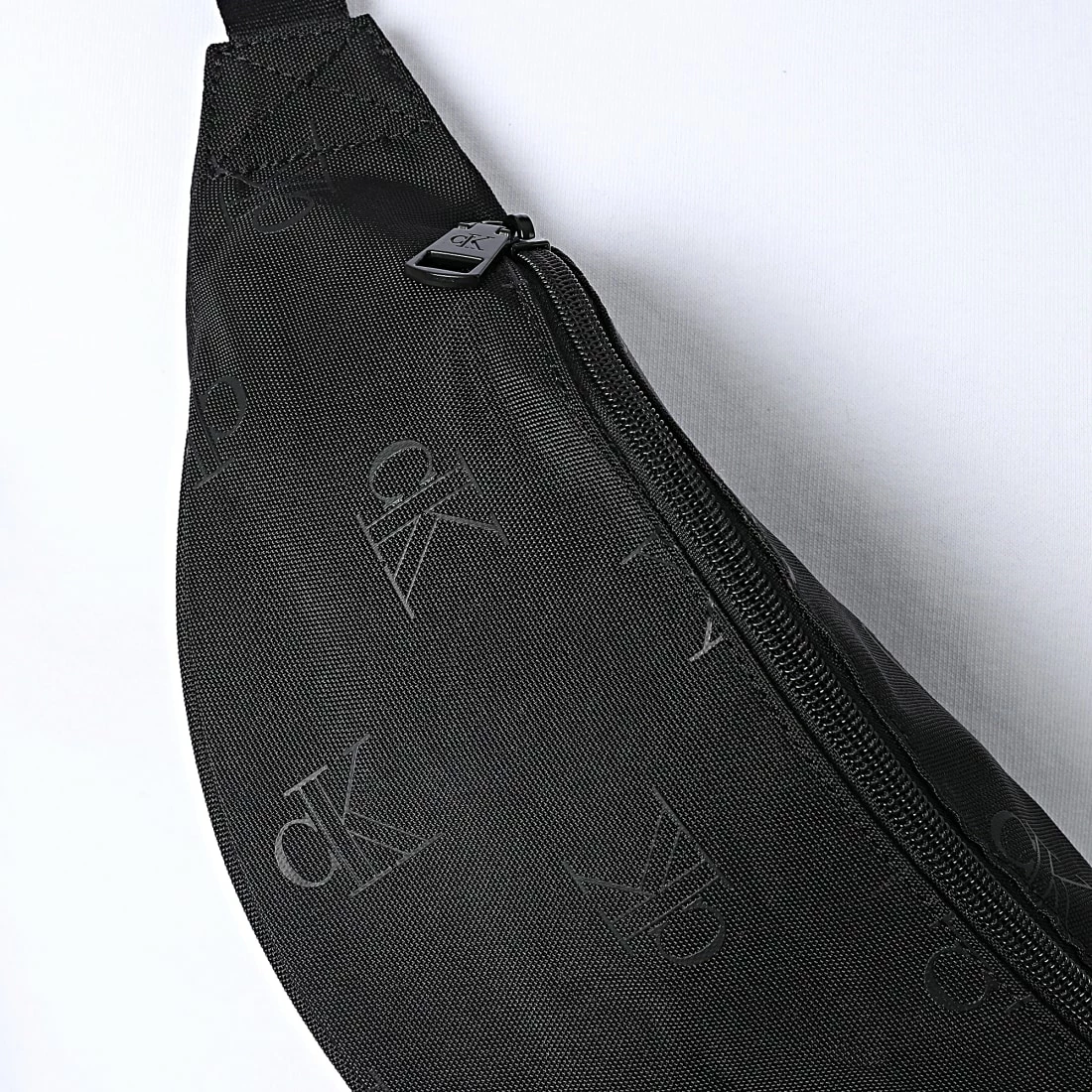 Coupon 🥰 Sac Banane Sport Essential 0092 Noir de Calvin Klein 🎁 2 Coupon 🥰 Sac Banane Sport Essential 0092 Noir de Calvin Klein 🎁 – Image 2