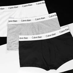 Acheter 🎉 Lot de 3 Boxers Coton Stretch U2664G Noir Blanc Gris de Calvin Klein 👏 -France Calvin Klein Soldes 2024 calvin klein 46741 U2664G 998 NOOSSS20 TPDT 20200205T145848 05